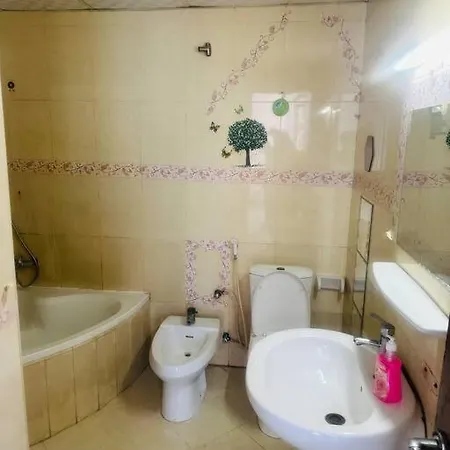 Royal Suite: King Comfort Ajman Exterior photo