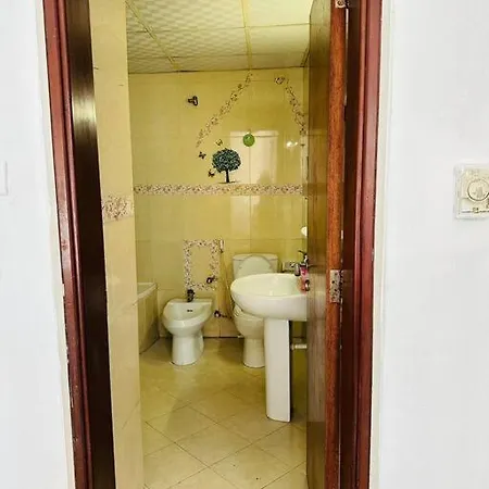 Royal Suite: King Comfort Ajman Exterior photo