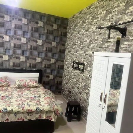 Royal Suite: King Comfort Ajman Exterior photo