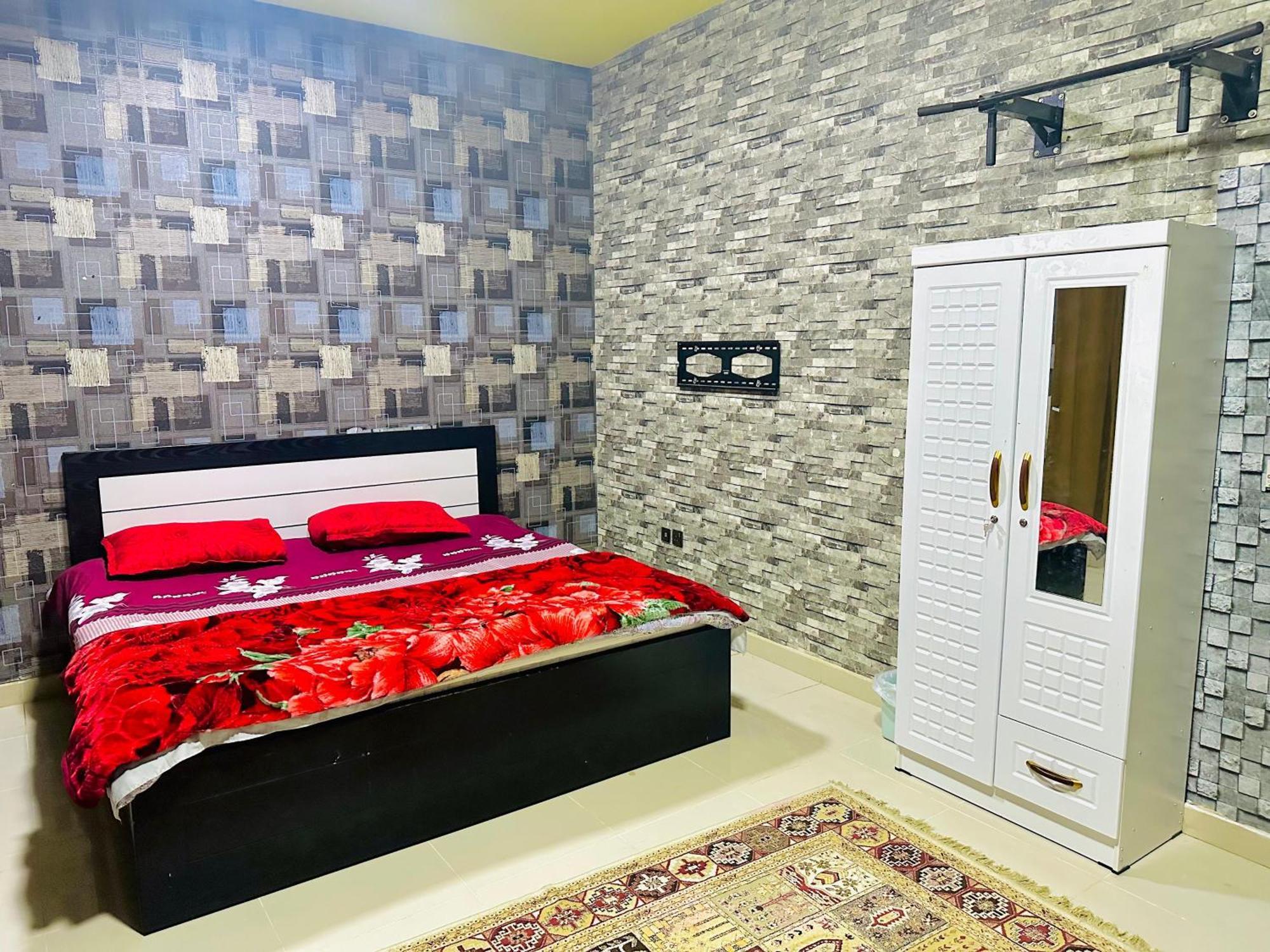 Royal Suite: King Comfort Ajman